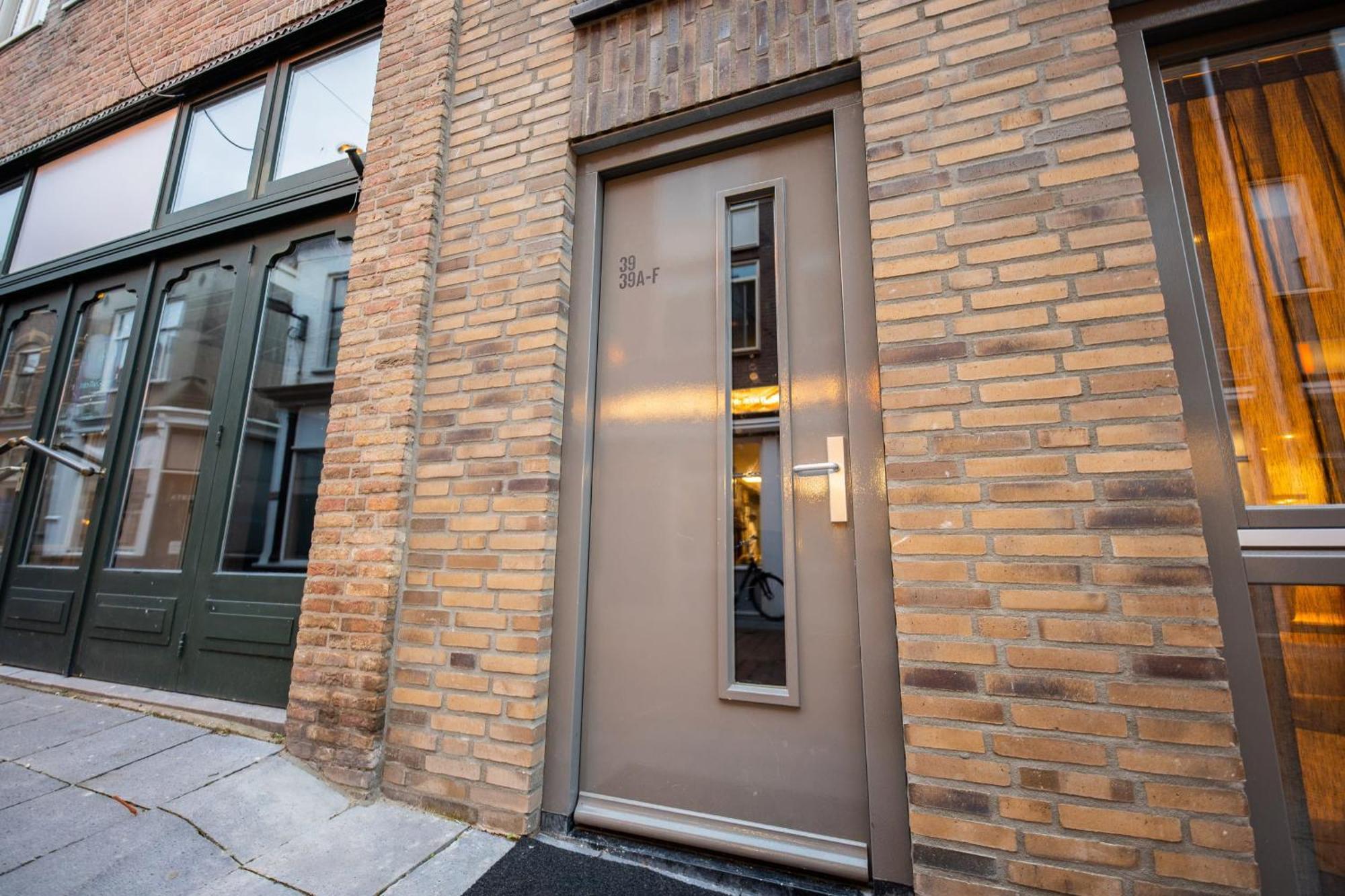 Friendly 50M2 One-Bedroom Apartment - We39A Tiel Luaran gambar